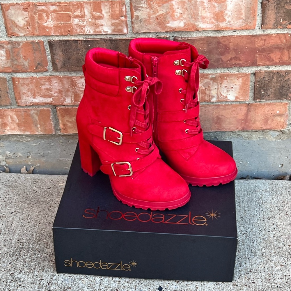 NWOT BOOTIES SHOE-DAZZLE
